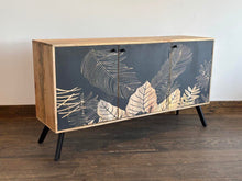 Charger l'image dans la galerie, Buffet Flora en bois de manguier