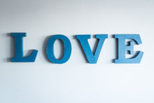 Load image into Gallery viewer, DECORS ET ACCESSOIRES - Lettre en metal - Au prix d'entrepôt, Espace Meuble