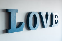 Load image into Gallery viewer, DECORS ET ACCESSOIRES - Lettre en metal - Au prix d'entrepôt, Espace Meuble