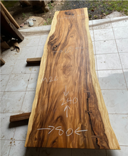 Charger l&#39;image dans la galerie, Slab de Suar Live Edge (95&quot;)