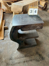 Charger l'image dans la galerie, Console (tronc) en bois de Suar