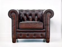 Load image into Gallery viewer, 1 seater Chesterfield armchair