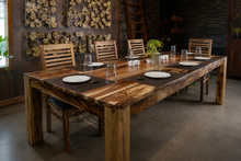 Charger l'image dans la galerie, Table à dîner en bois de rose
