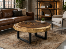 Charger l'image dans la galerie, Table à café en bois de suar 40-50 pouces