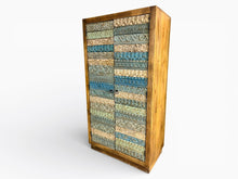 Charger l'image dans la galerie, armoire sculpte