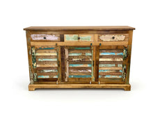 Charger l'image dans la galerie, Buffet Saby en bois recyclé — vue de face