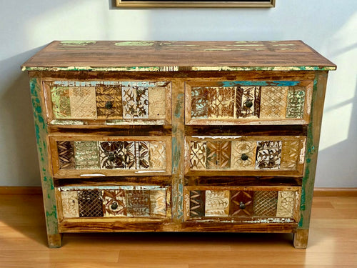 Commode Bilara