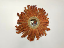 Charger l'image dans la galerie, Miroir rond en rotin et feuilles séchées