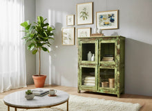 Charger l&#39;image dans la galerie, Cabinet Antique