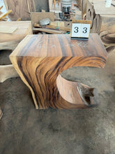 Charger l'image dans la galerie, Console (tronc) en bois de Suar