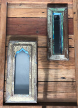Load image into Gallery viewer, Antique wooden mirror