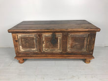 Load image into Gallery viewer, Ancient Chest