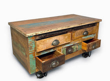 Charger l&#39;image dans la galerie, Table à café avec tiroirs en bois recyclé