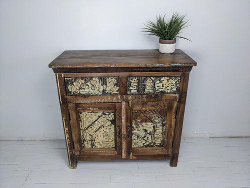 Small sideboard with 2 drawers