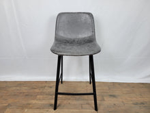 Load image into Gallery viewer, Counter chair